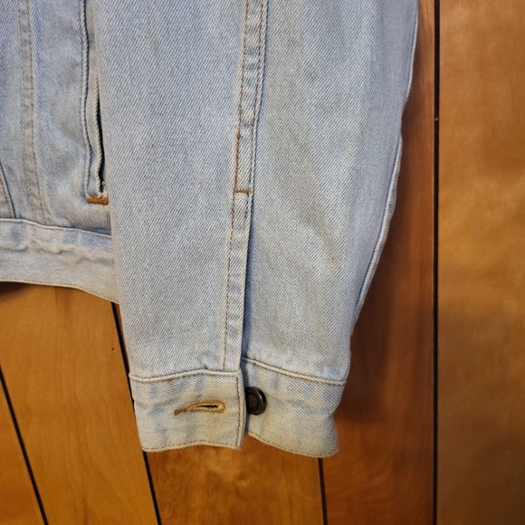 Vintage North West Blue Jean Jacket LARGE Button Down Light Faded Distressed F1 - Picture 5 of 8